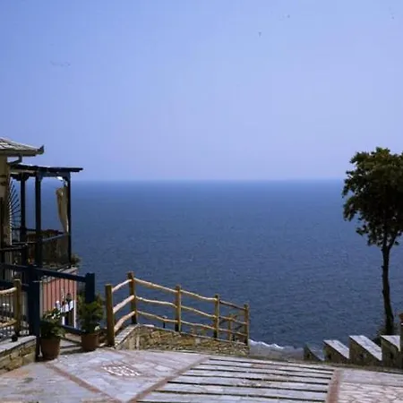 Magic Balcony Suite Apartments *